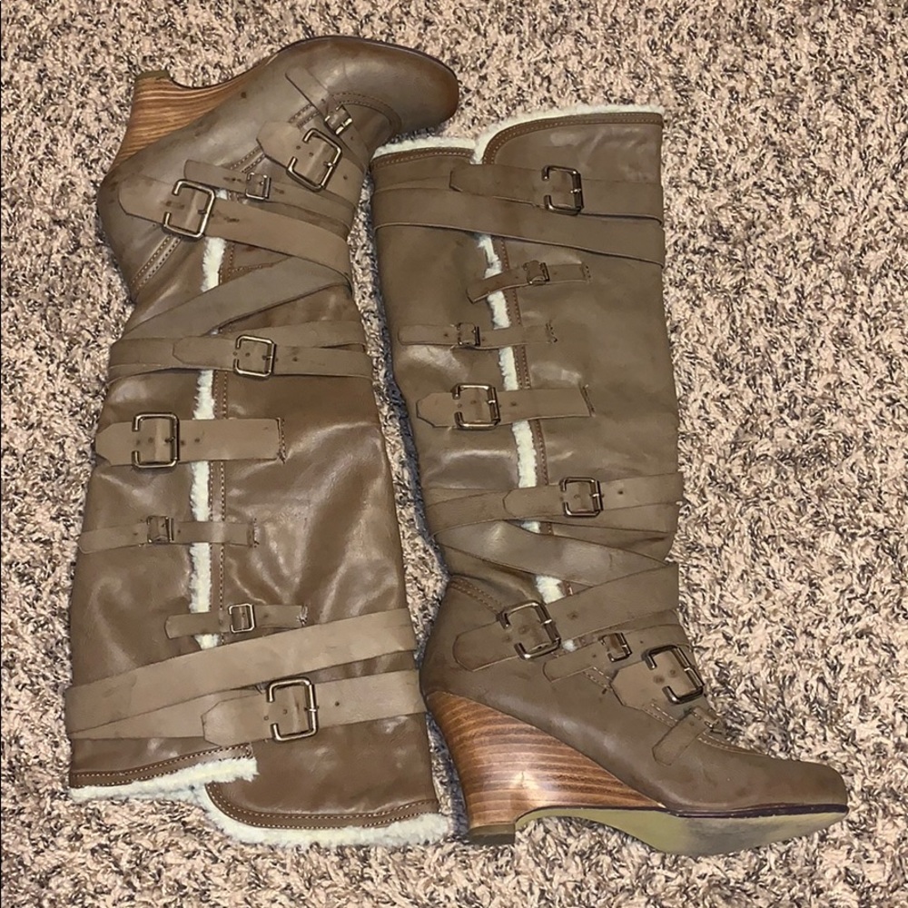 Not Rated, Blizzard style boots from Buckle.